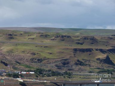 Basalt Scablands along the Columbia River